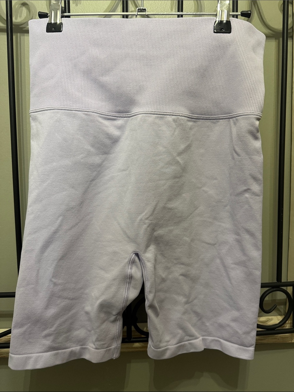 High-Waist Women’s Bike Shorts in Light Lavender Pink Victoria’s Secret M